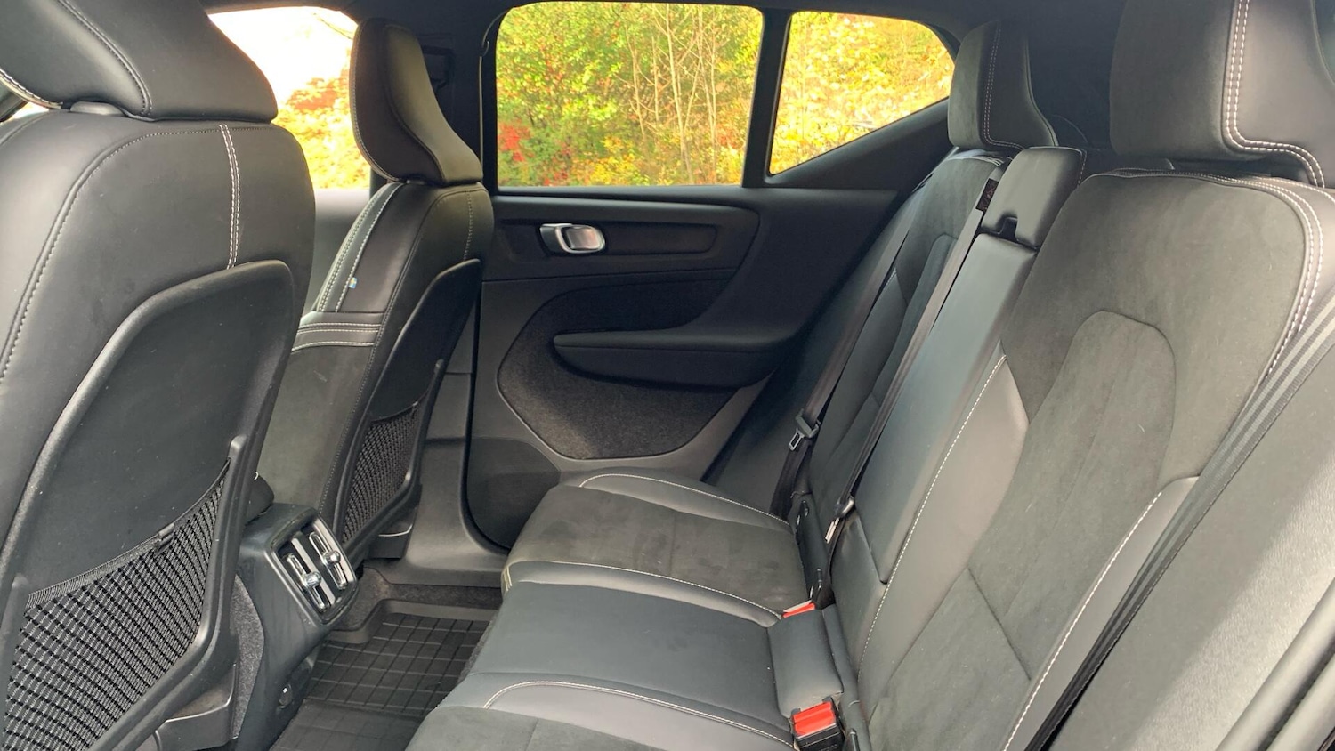 Used Volvo XC40 2021 for sale - 76824561: Photo 34