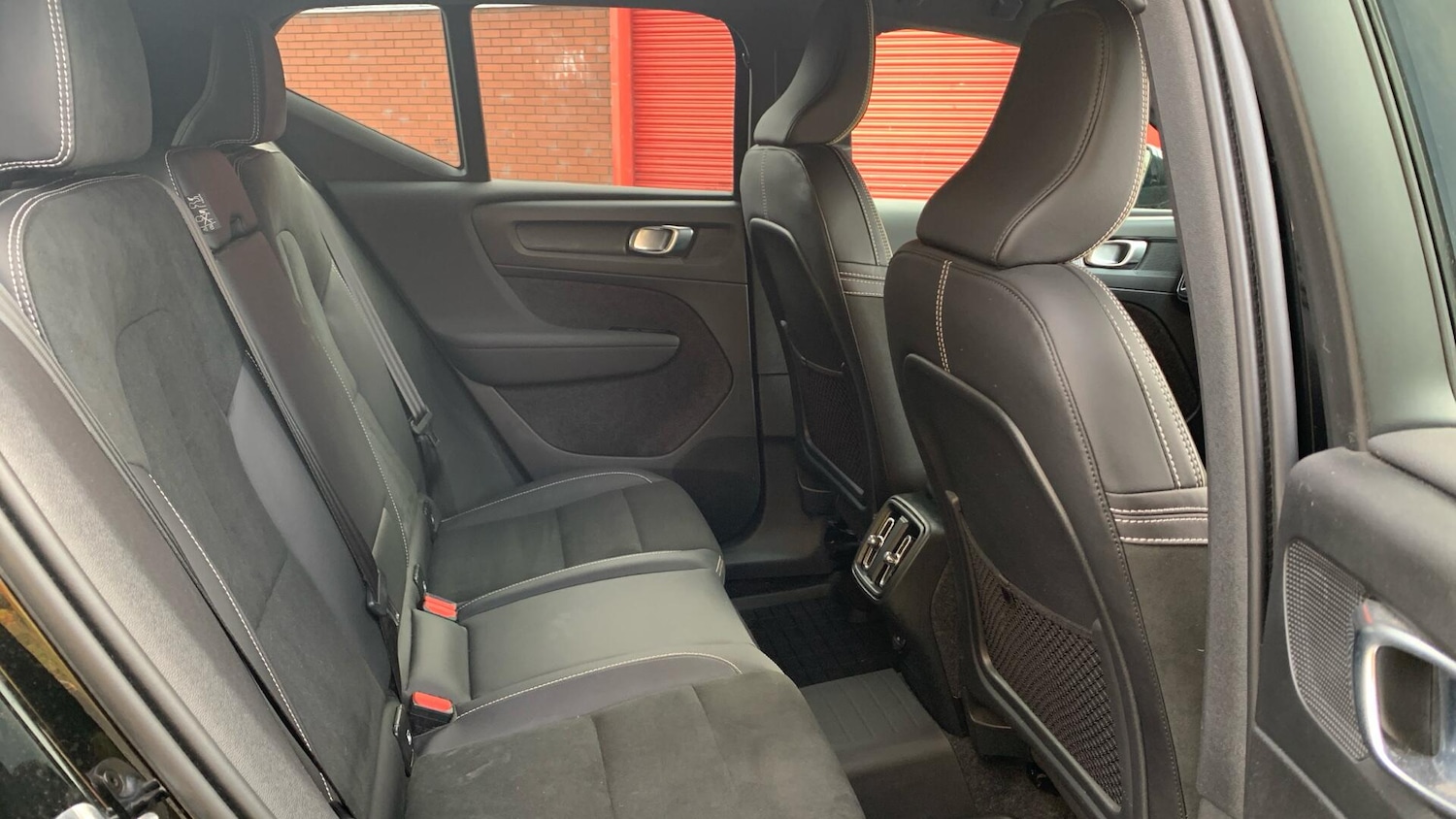 Used Volvo XC40 2021 for sale - 76824561: Photo 6