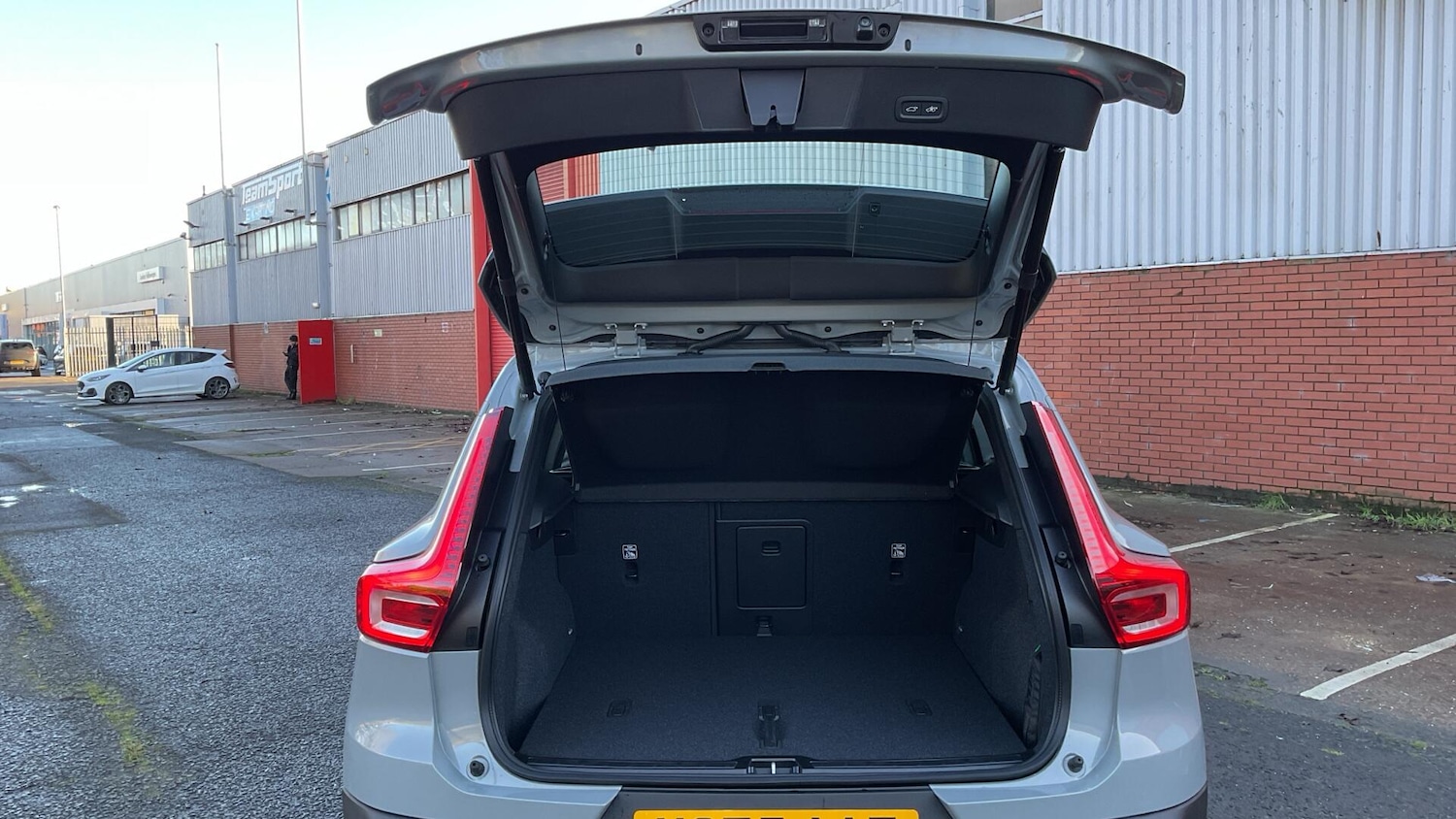 Used Volvo XC40 2025 for sale - 76832392: Photo 13