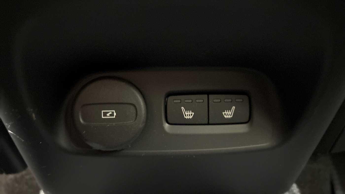 Used Volvo XC40 2024 for sale - 77101948: Photo 16