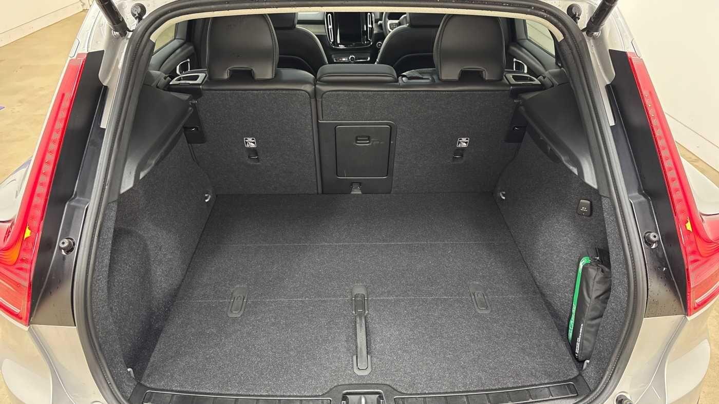 Used Volvo XC40 2024 for sale - 77101948: Photo 35