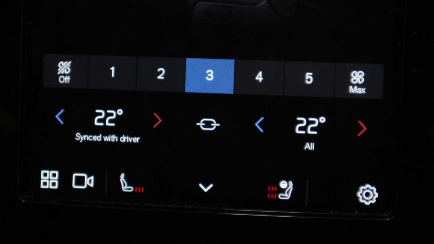 Used Volvo XC40 2024 for sale - 77156798: Photo 34