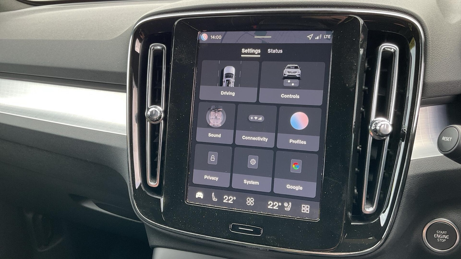 Used Volvo XC40 2025 for sale - 76823425: Photo 18