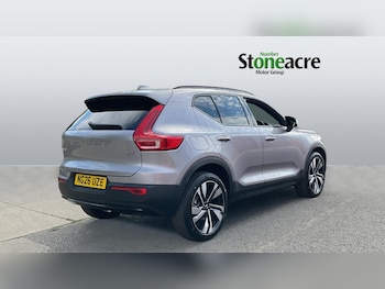 Used Volvo XC40 2026 for sale - 79145656: Photo