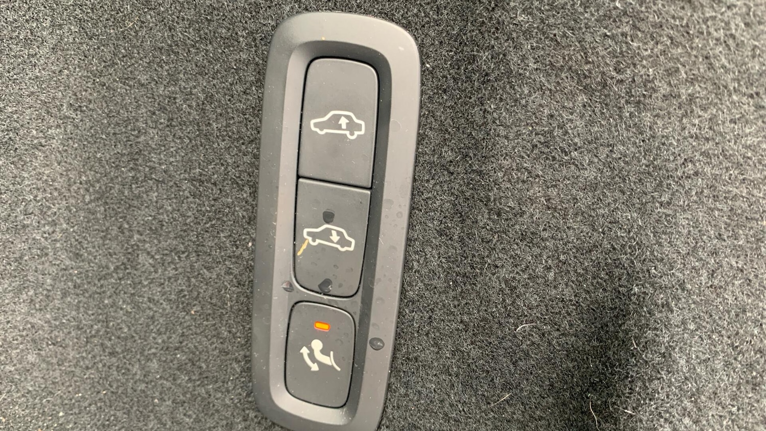 Used Volvo XC60 for sale - 78072924: Photo 38