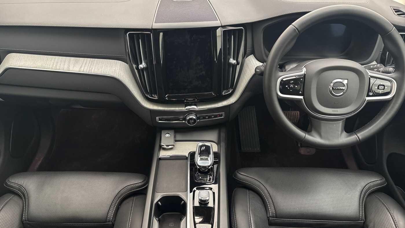 Used Volvo XC60 2025 for sale - 77784096: Photo 10