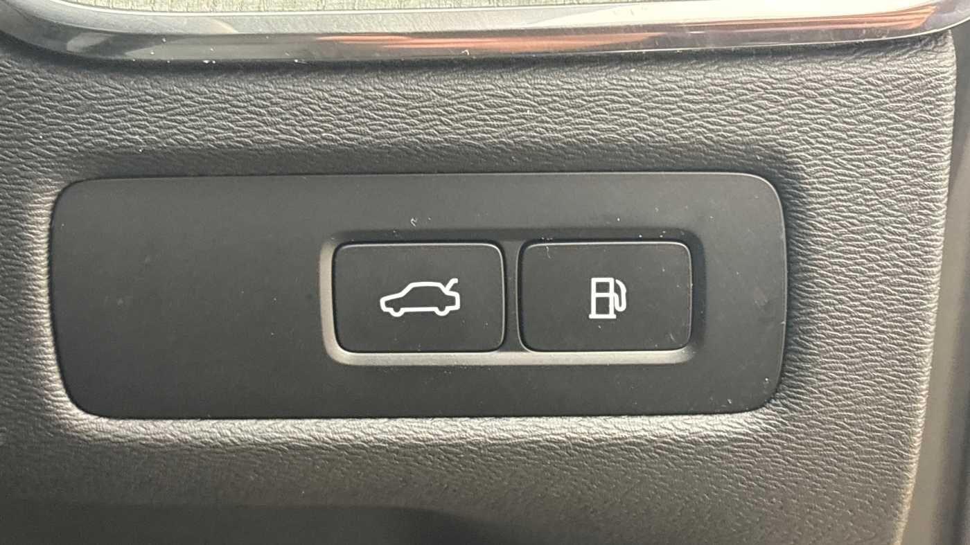 Used Volvo XC60 2025 for sale - 77784096: Photo 19