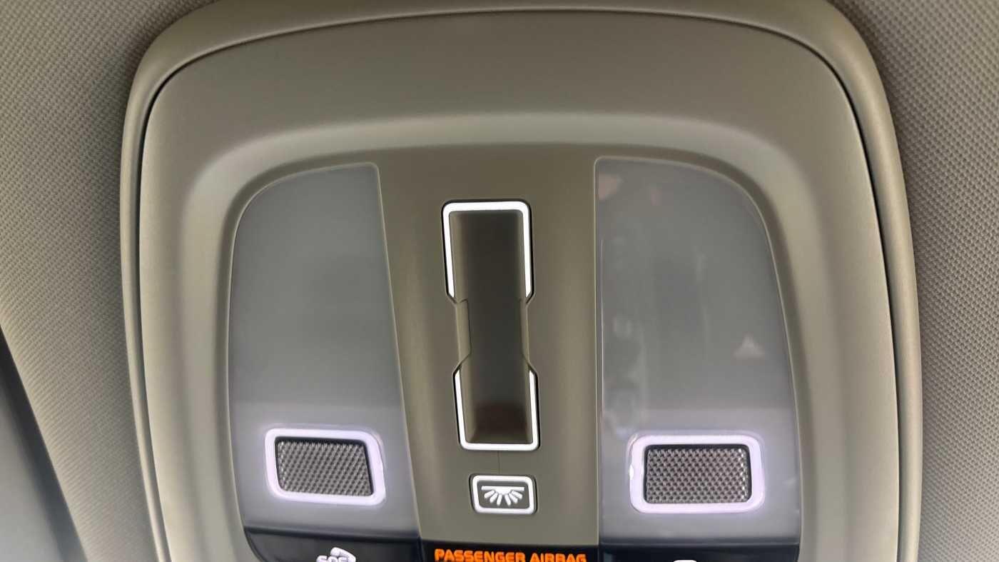 Used Volvo XC60 2025 for sale - 77784096: Photo 21