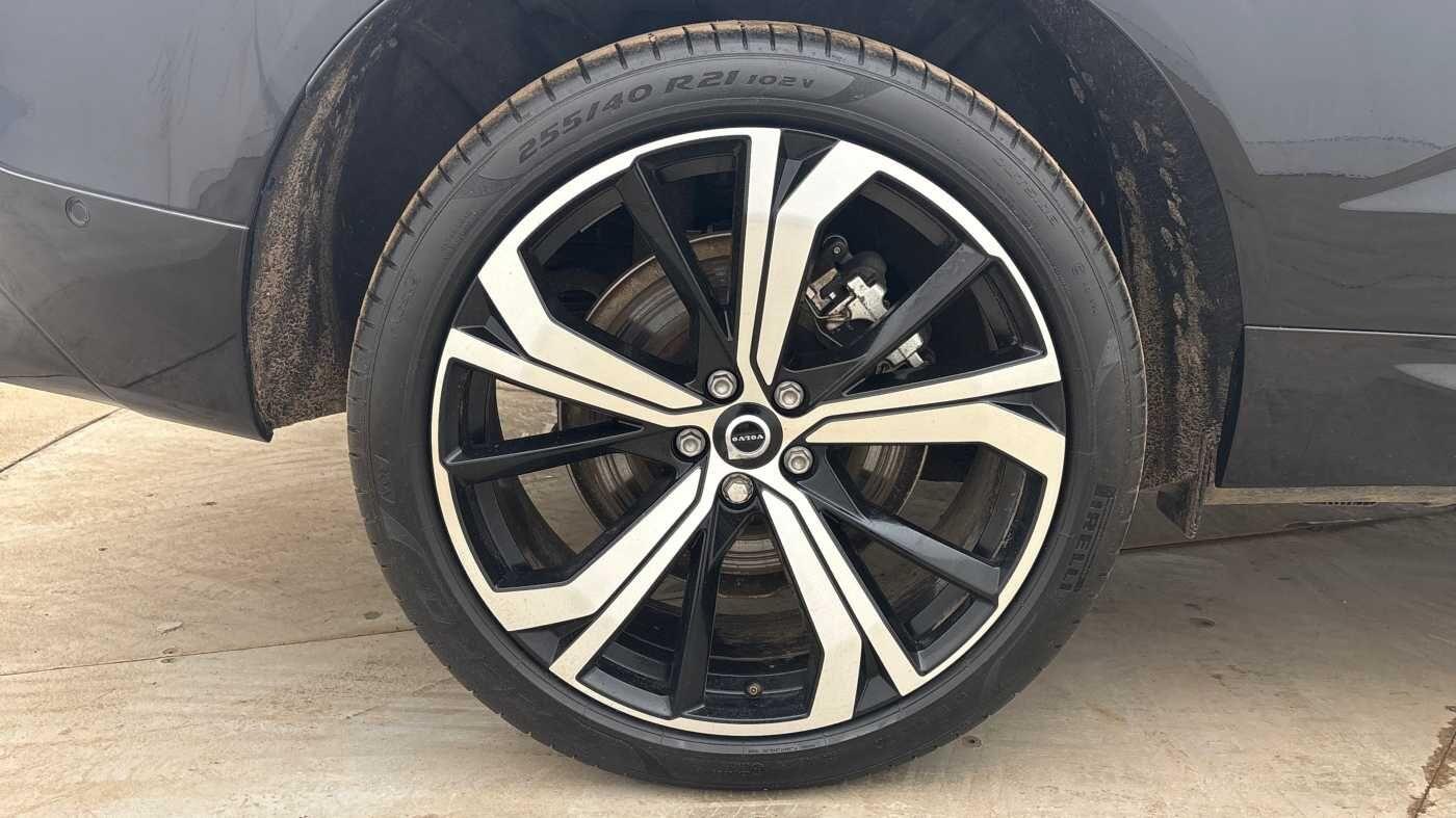 Used Volvo XC60 2025 for sale - 77784096: Photo 23