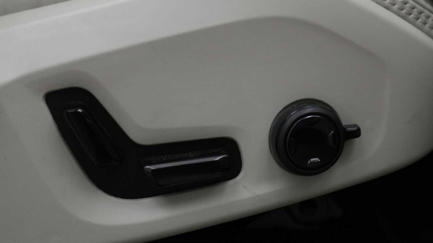 Used Volvo XC60 2024 for sale - 77175761: Photo 26