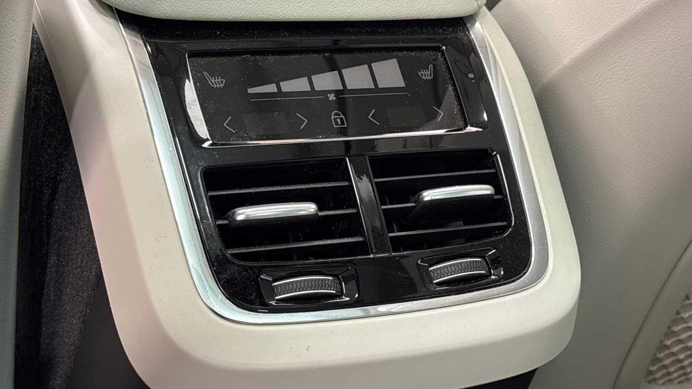 Used Volvo XC60 2025 for sale - 77156783: Photo 14