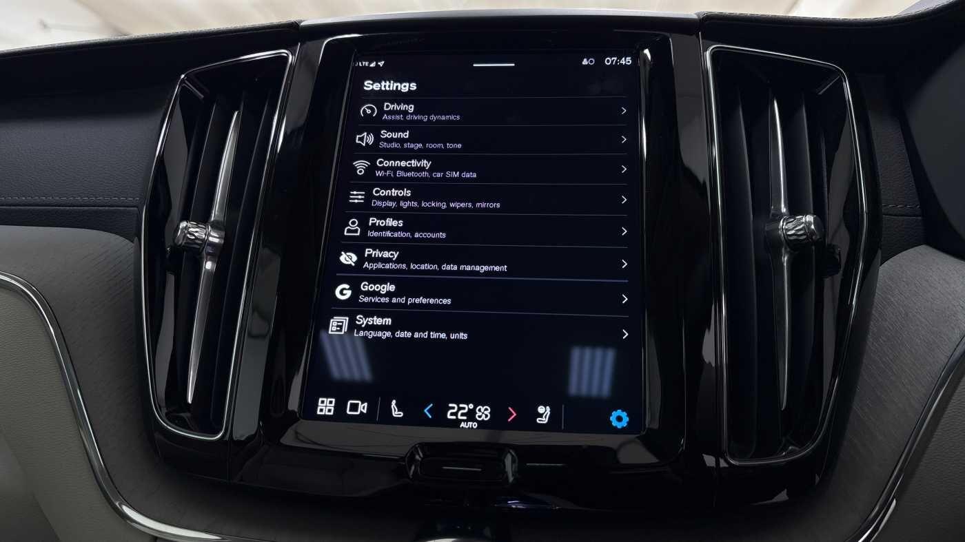 Used Volvo XC60 2025 for sale - 77156783: Photo 28