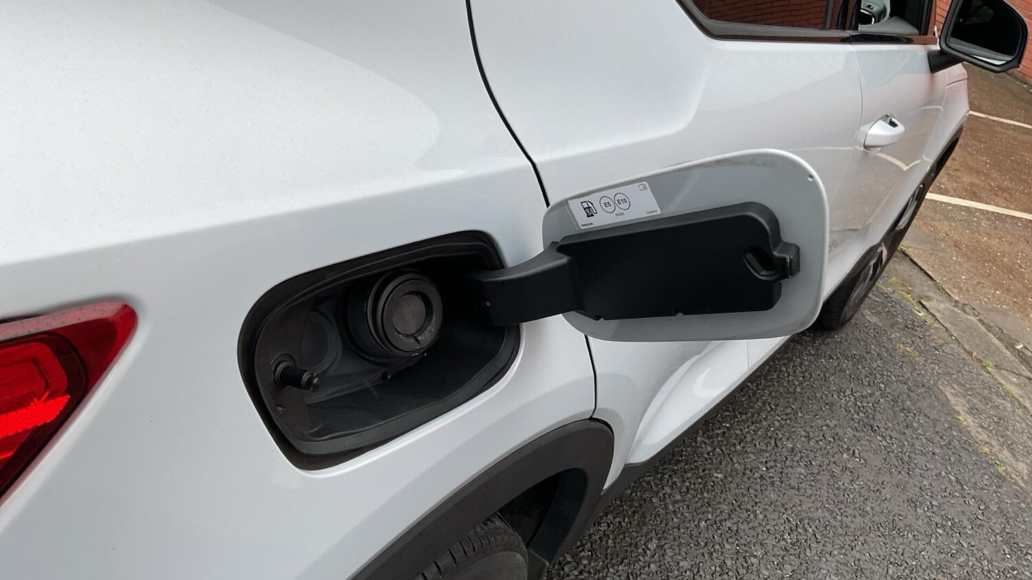 Used Volvo XC40 2021 for sale - 76399233: Photo 17