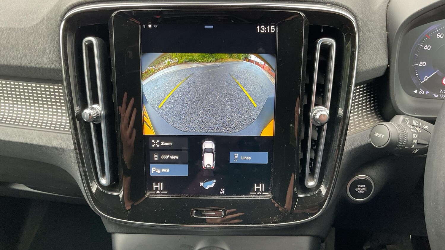 Used Volvo XC40 2021 for sale - 76399233: Photo 20