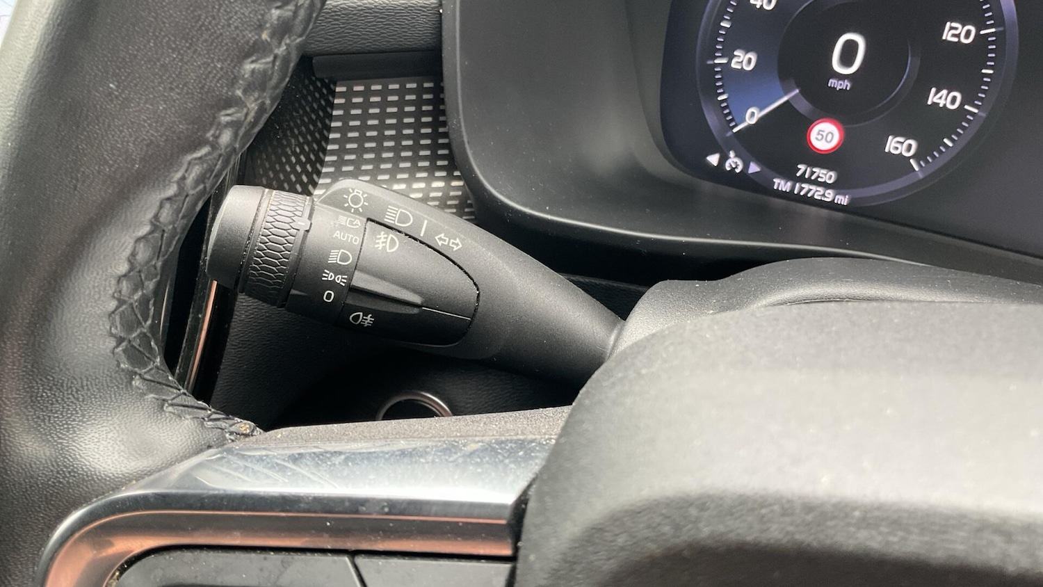 Used Volvo XC40 2021 for sale - 76399233: Photo 21