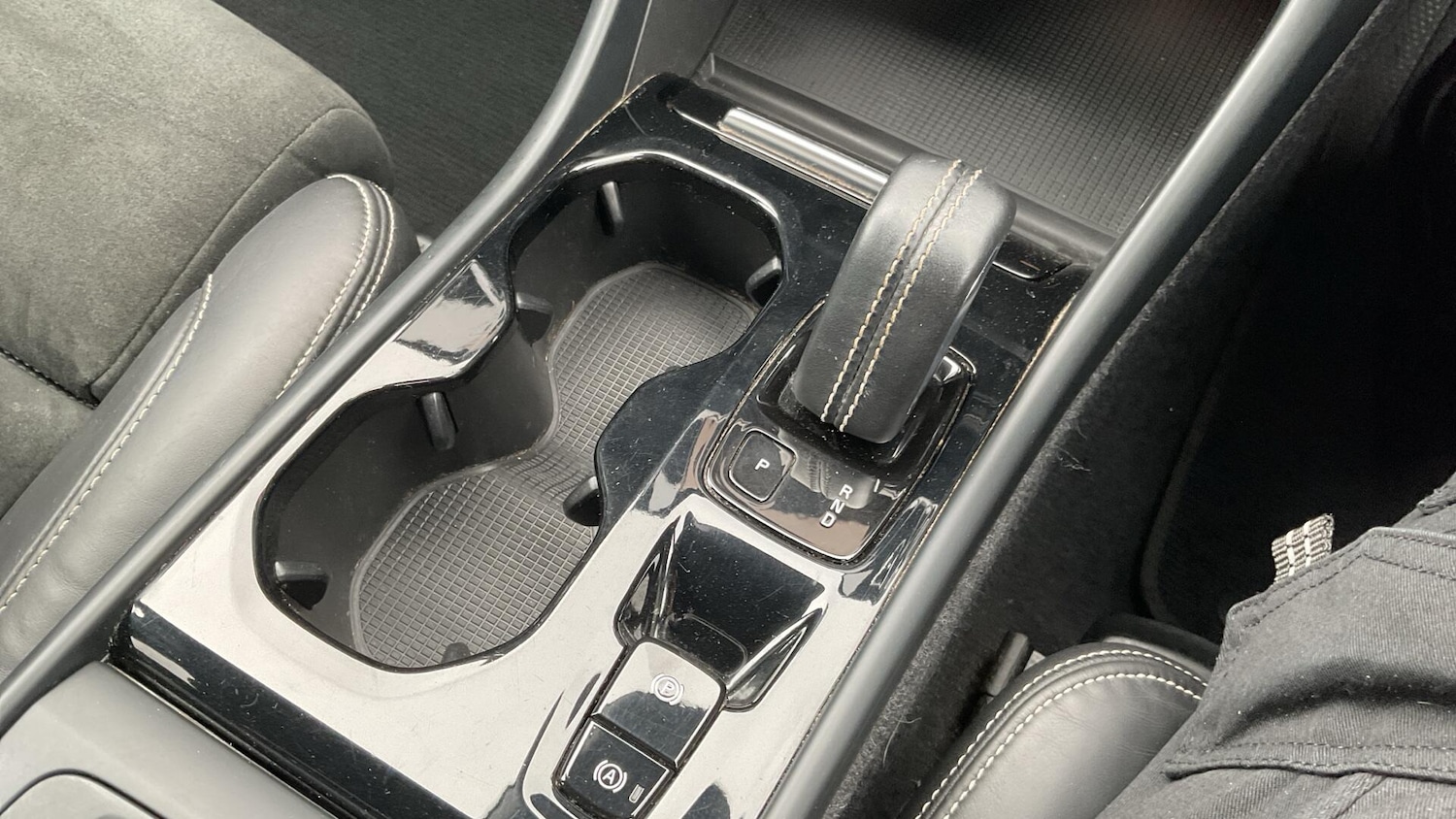 Used Volvo XC40 2021 for sale - 76399233: Photo 27