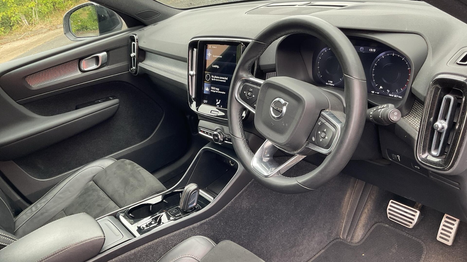 Used Volvo XC40 2021 for sale - 76399233: Photo 5