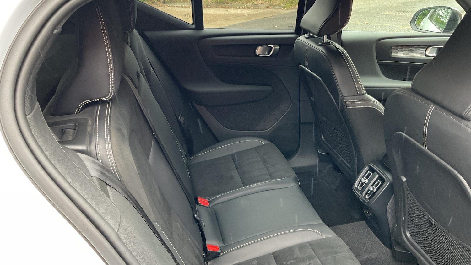 Used Volvo XC40 2021 for sale - 76399233: Photo 7