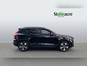 Used Volvo XC40 2023 for sale - 75364029: Photo