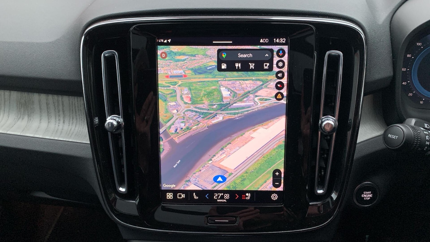 Used Volvo XC40 2024 for sale - 77215750: Photo 18