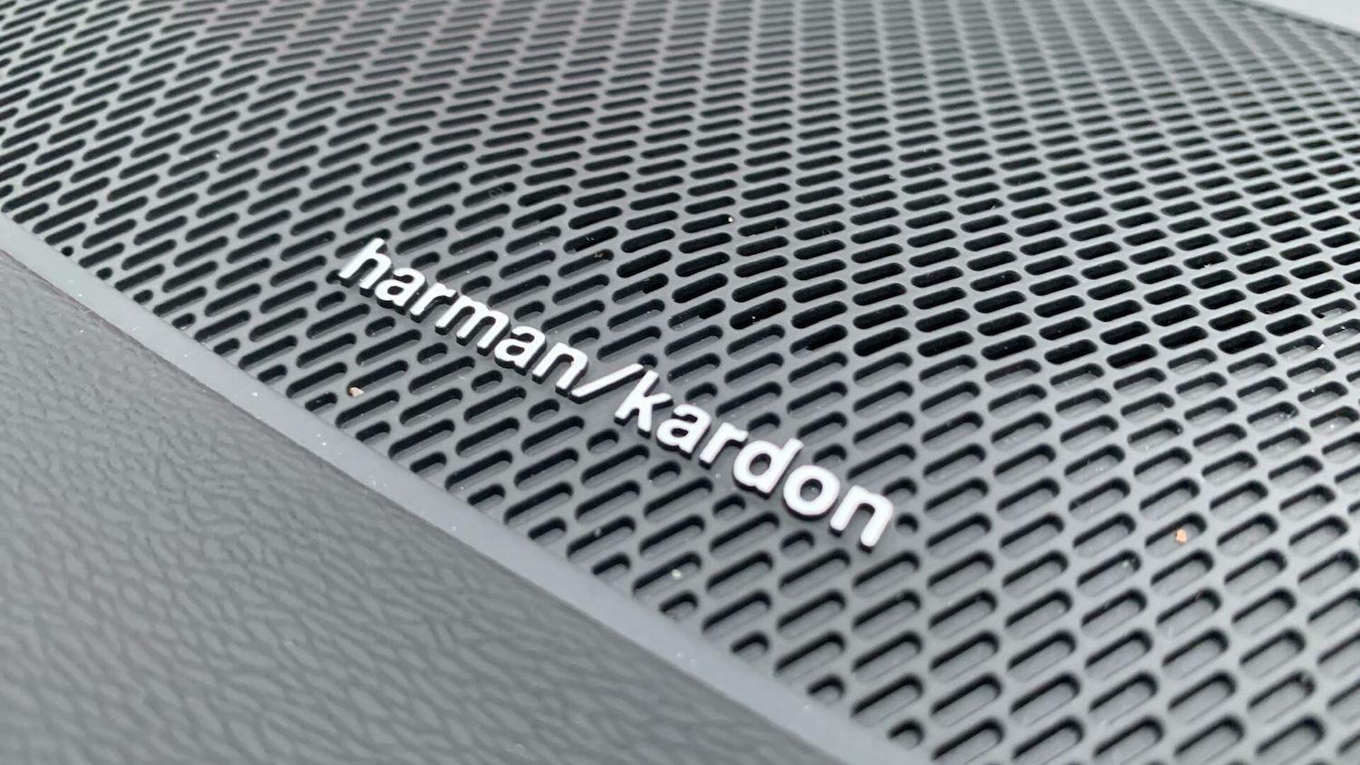 Used Volvo XC40 2024 for sale - 77215750: Photo 25