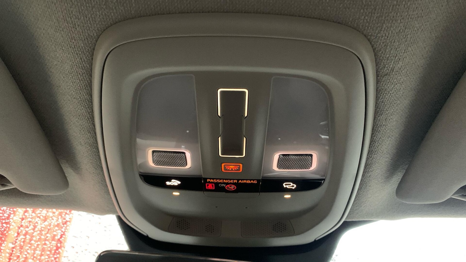 Used Volvo XC40 2024 for sale - 77215750: Photo 28