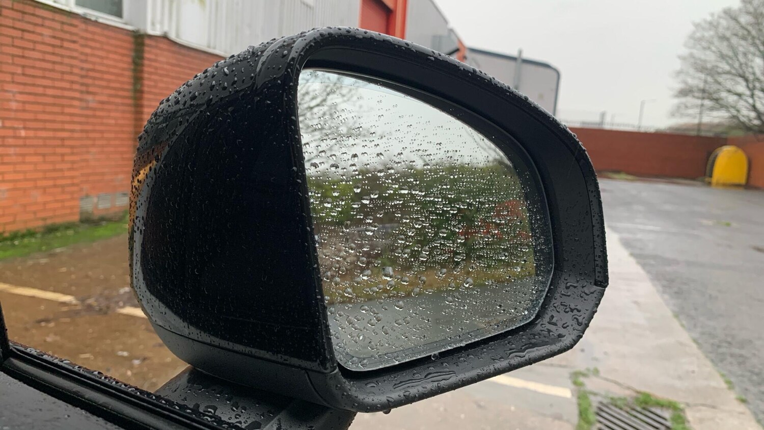 Used Volvo XC40 2024 for sale - 77215750: Photo 32