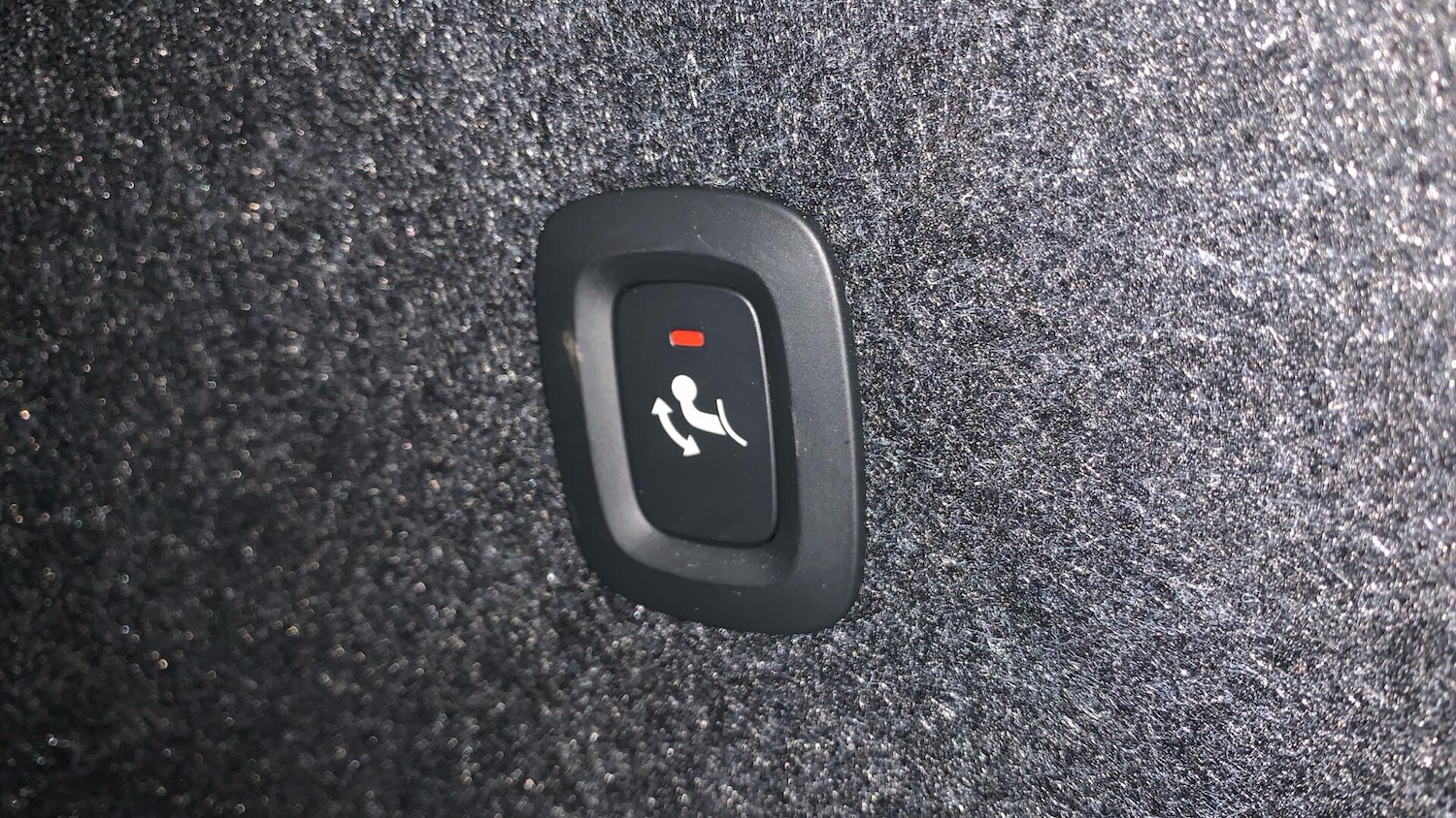 Used Volvo XC40 2024 for sale - 77215750: Photo 37