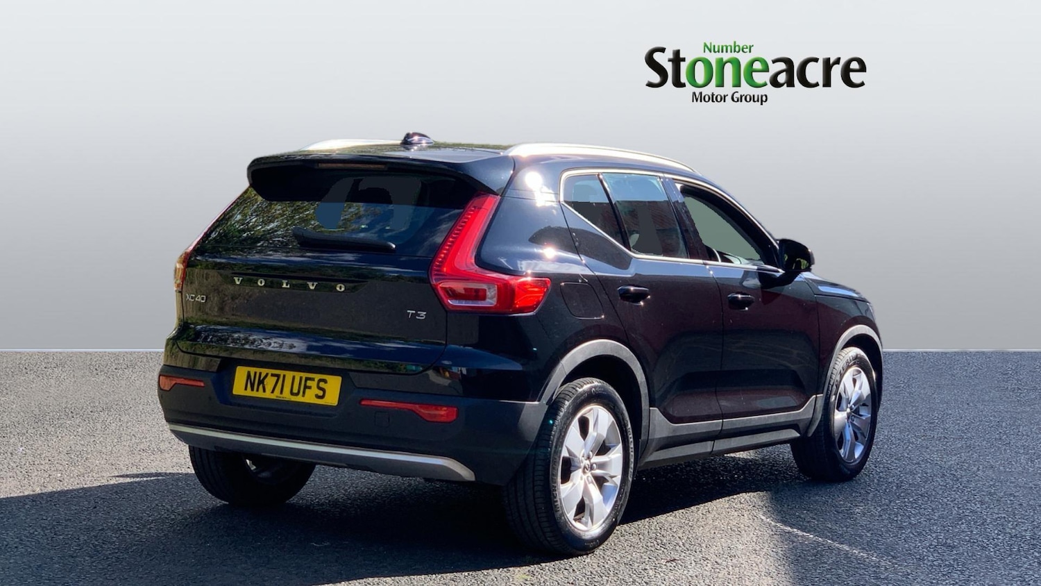Used Volvo XC40 2021 for sale - 76072031: Photo 2