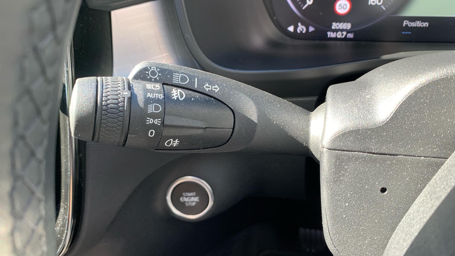 Used Volvo XC40 2021 for sale - 76072031: Photo 20