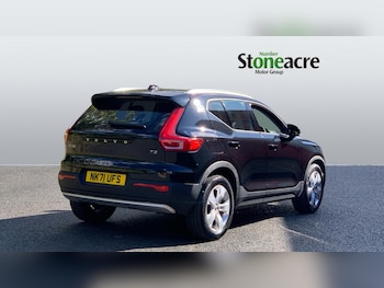 Used Volvo XC40 2021 for sale - 76072031: Photo 2