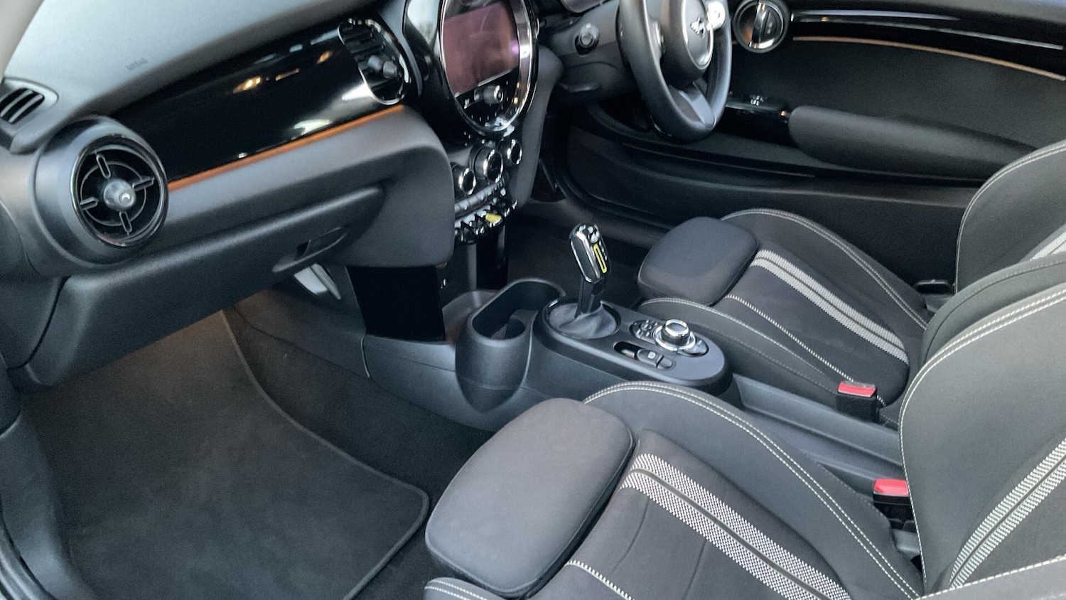 Used MINI Hatch 2022 for sale - 77155937: Photo 25
