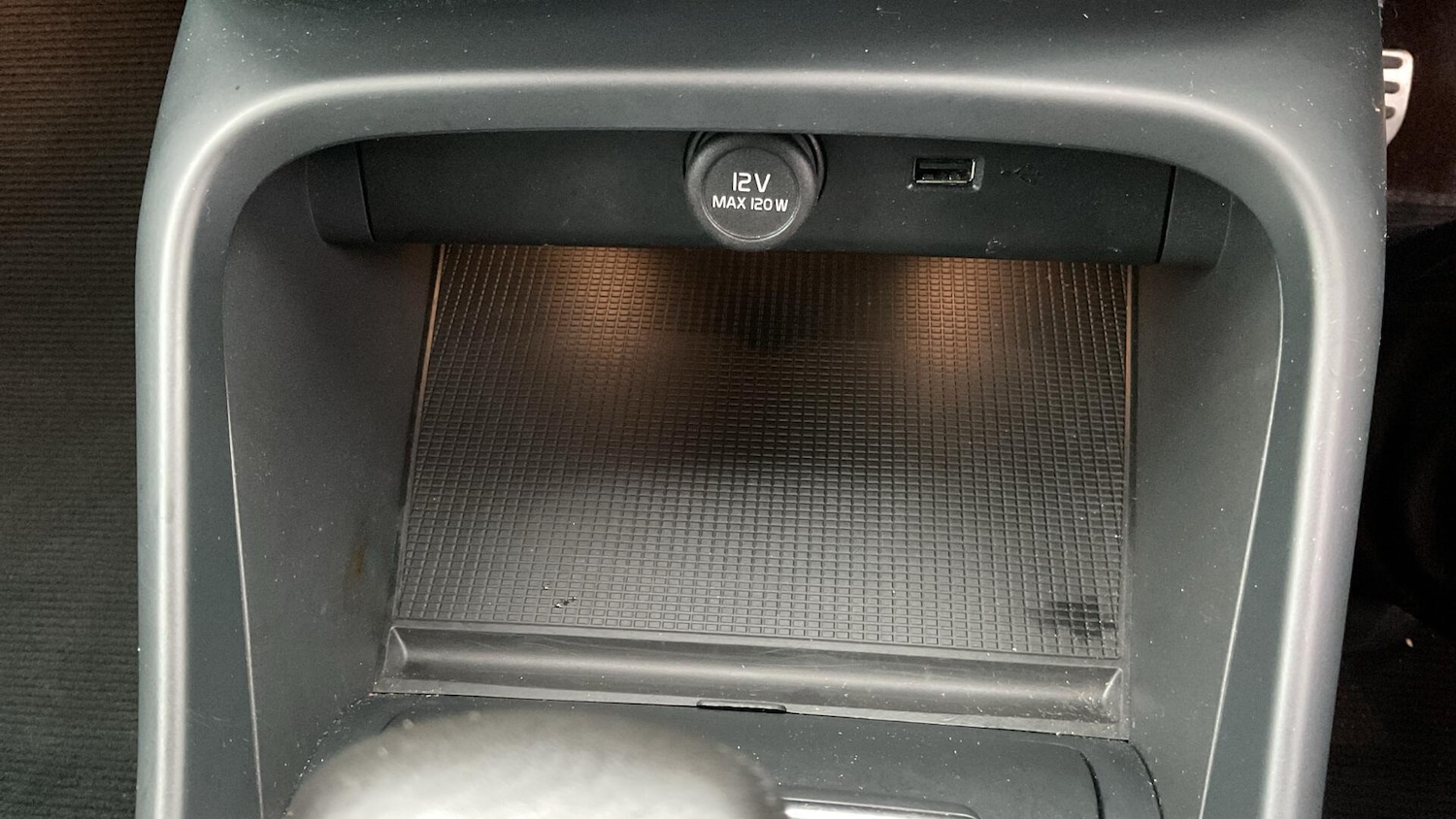 Used Volvo XC40 2021 for sale - 76832254: Photo 26