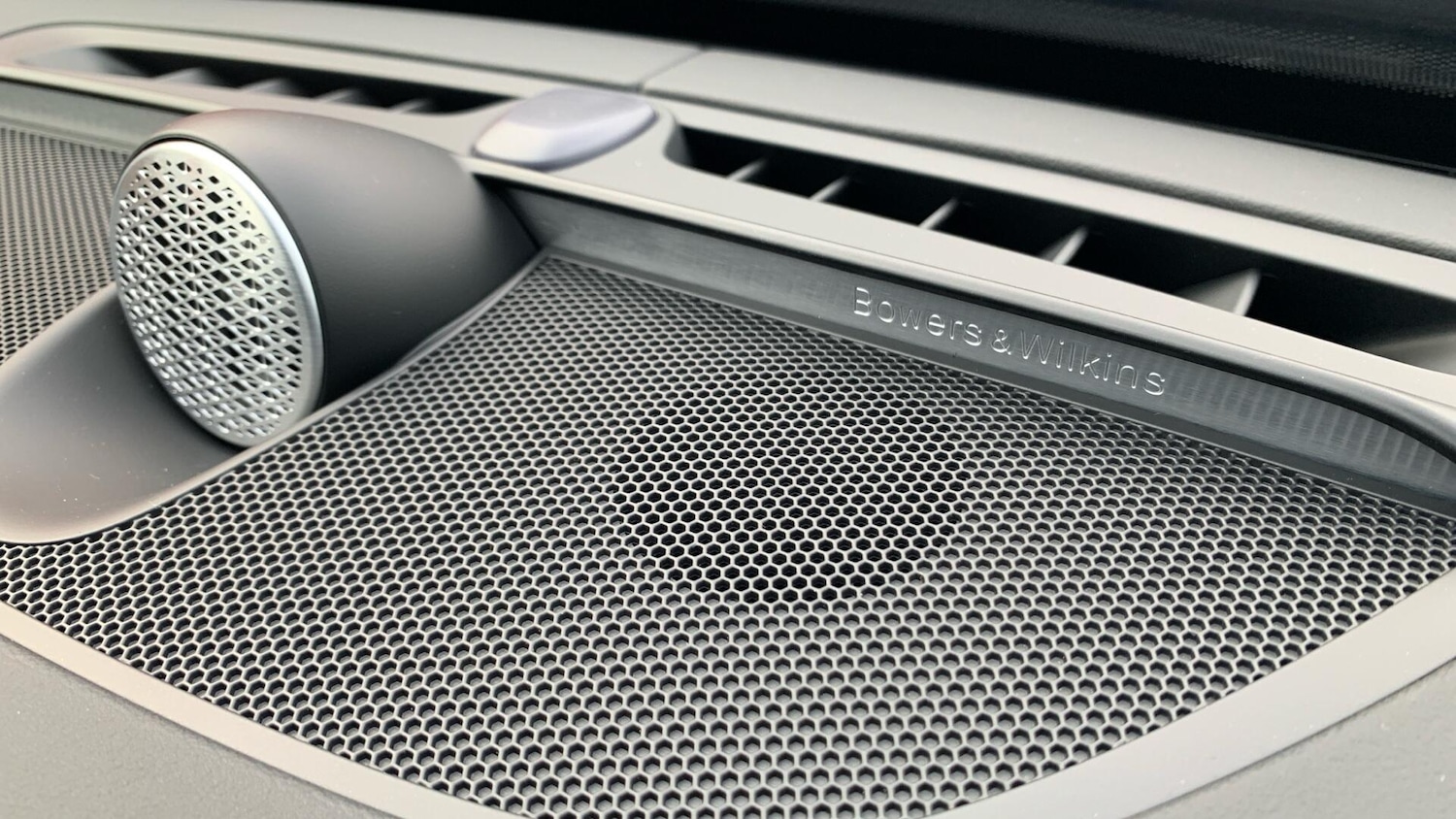 Used Volvo XC90 2025 for sale - 76886724: Photo 25