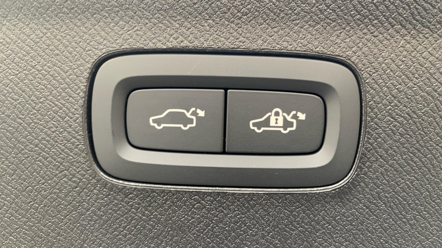 Used Volvo XC90 2025 for sale - 76886724: Photo 35