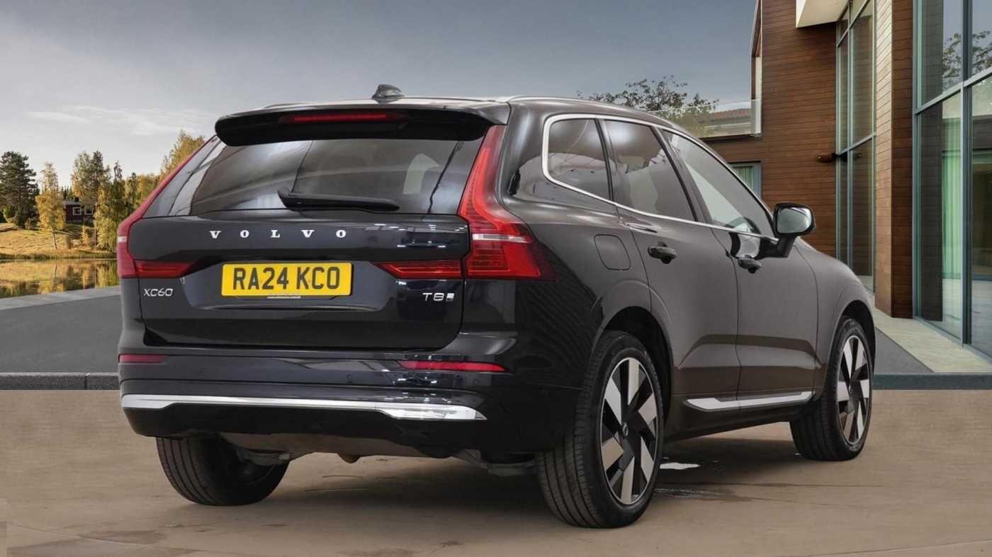 Used Volvo XC60 2024 for sale - 76071931: Photo 4
