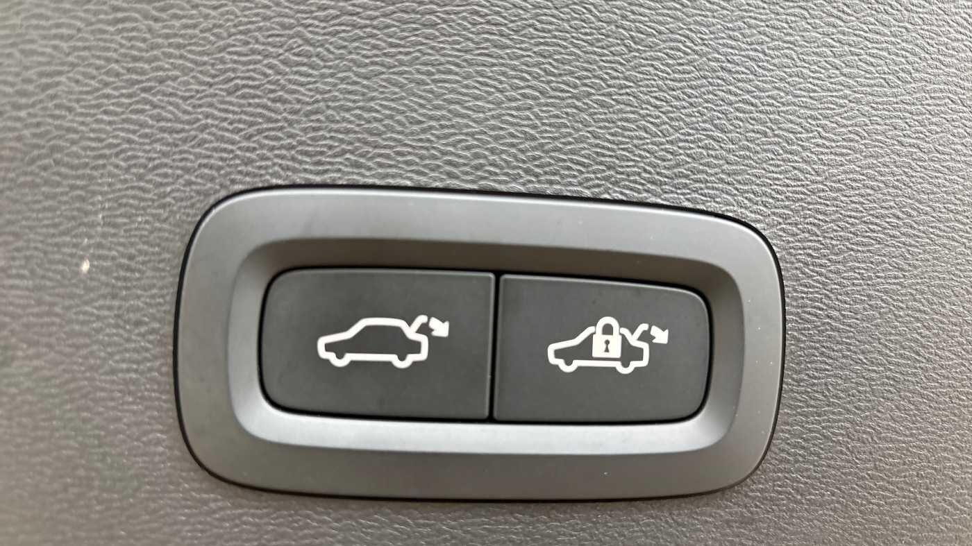 Used Volvo XC40 2024 for sale - 77658499: Photo 16