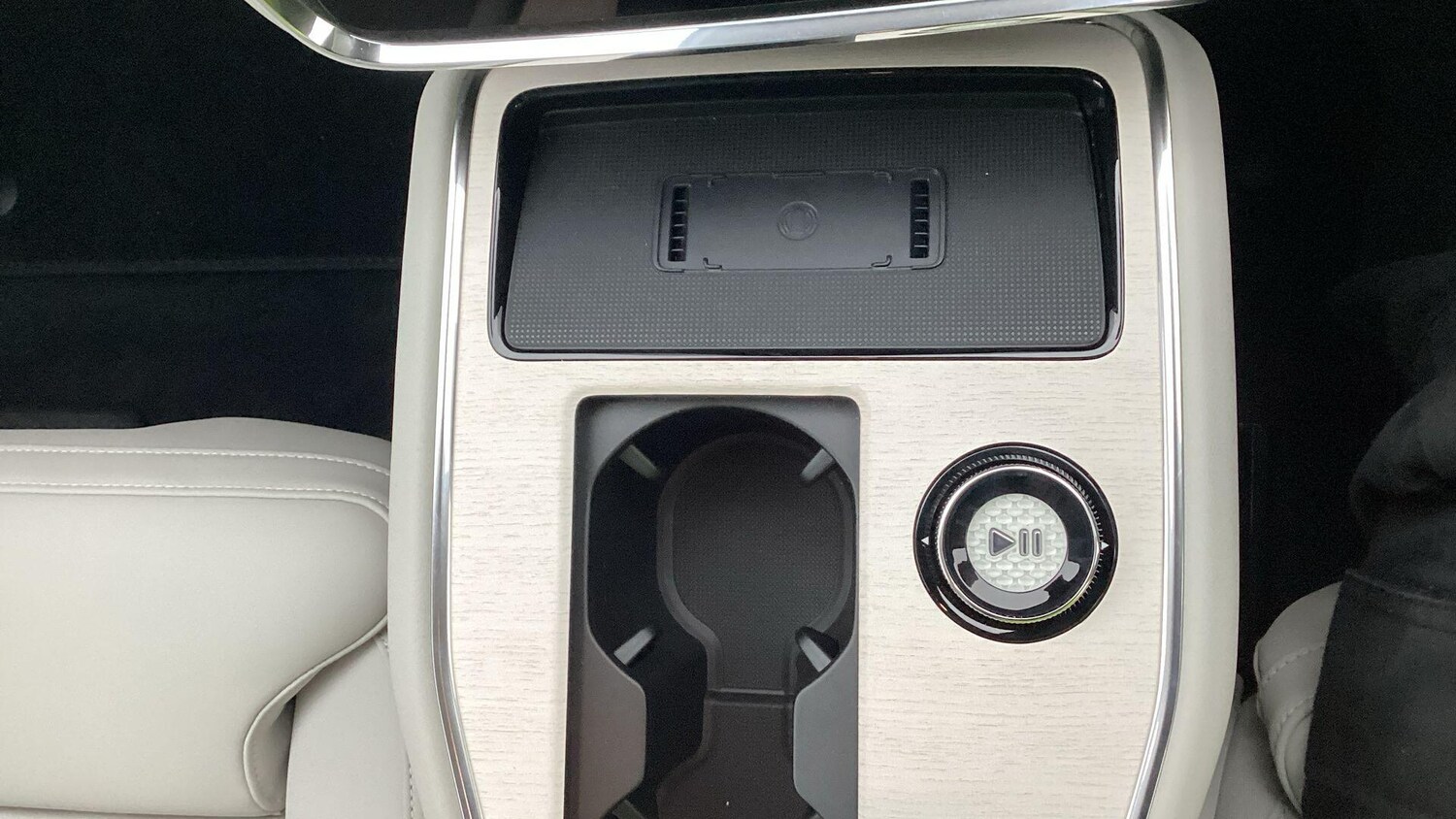 Used Volvo EX90 for sale - 77538389: Photo 15