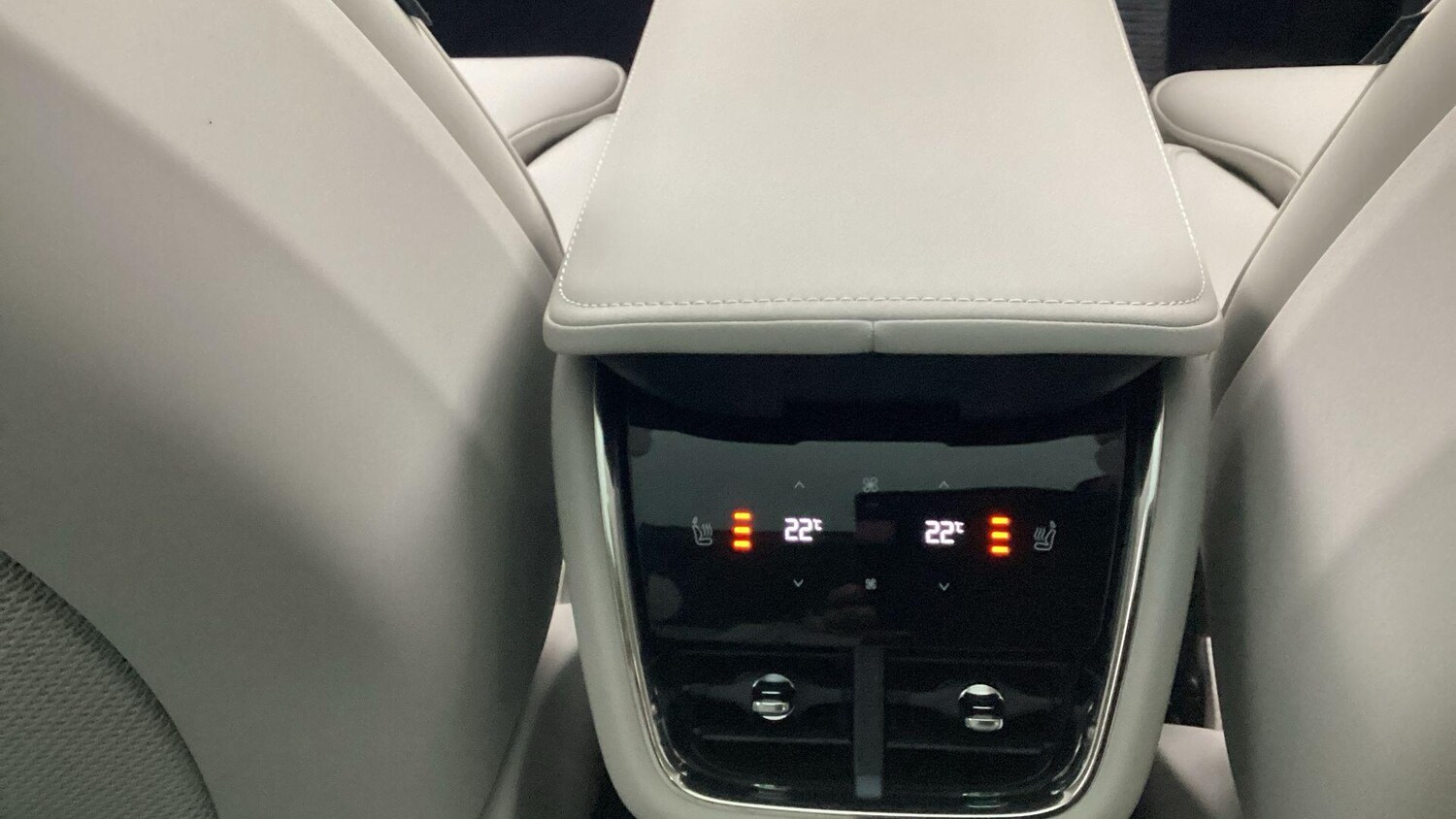 Used Volvo EX90 for sale - 77538389: Photo 21