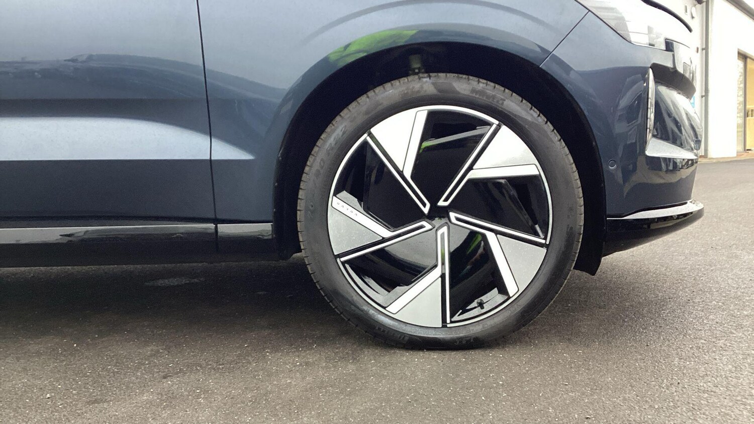 Used Volvo EX90 for sale - 77538389: Photo 26