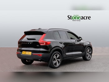 Used Volvo XC40 2022 for sale - 76071729: Photo 2
