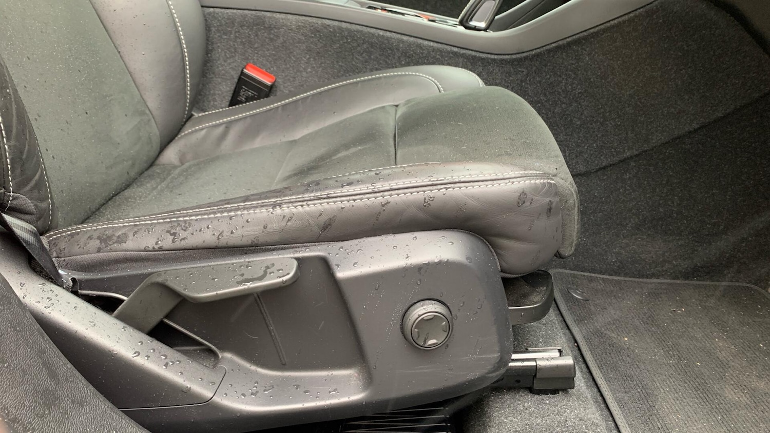 Used Volvo XC40 2022 for sale - 76071729: Photo 30