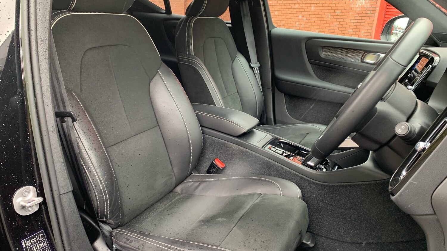 Used Volvo XC40 2022 for sale - 76071729: Photo 31