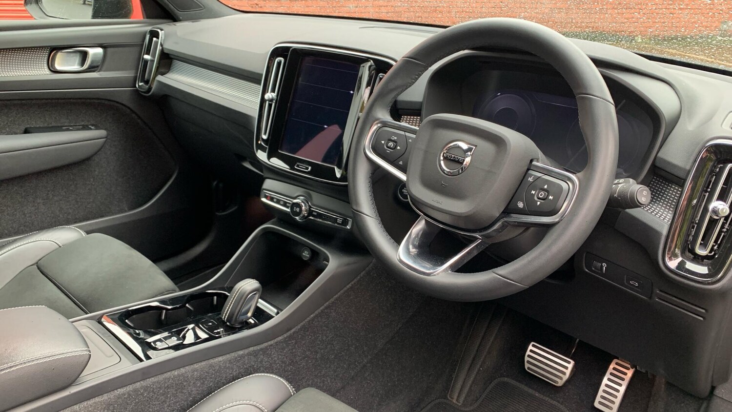 Used Volvo XC40 2022 for sale - 76071729: Photo 4