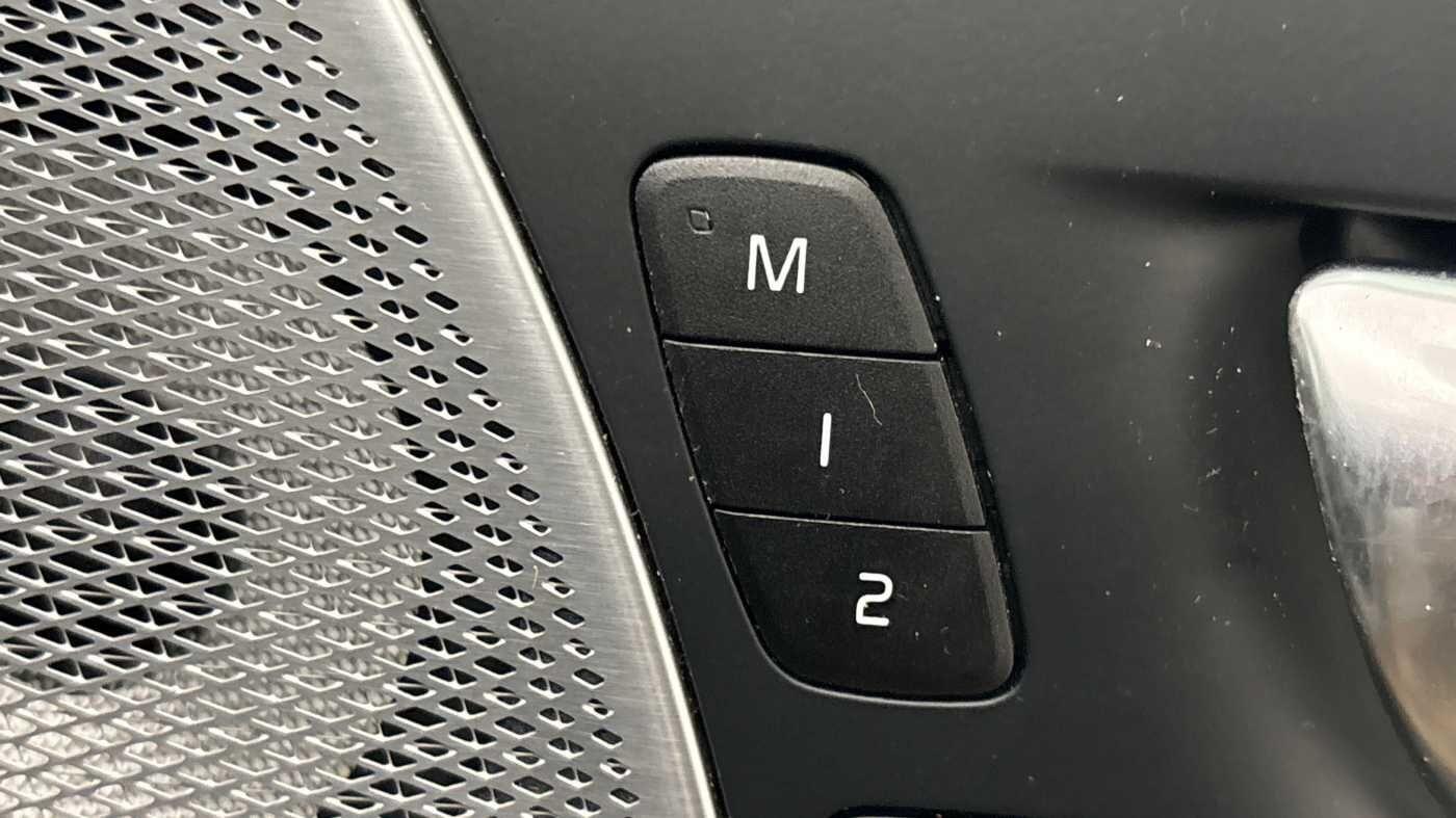 Used Volvo XC60 2025 for sale - 77564590: Photo 19