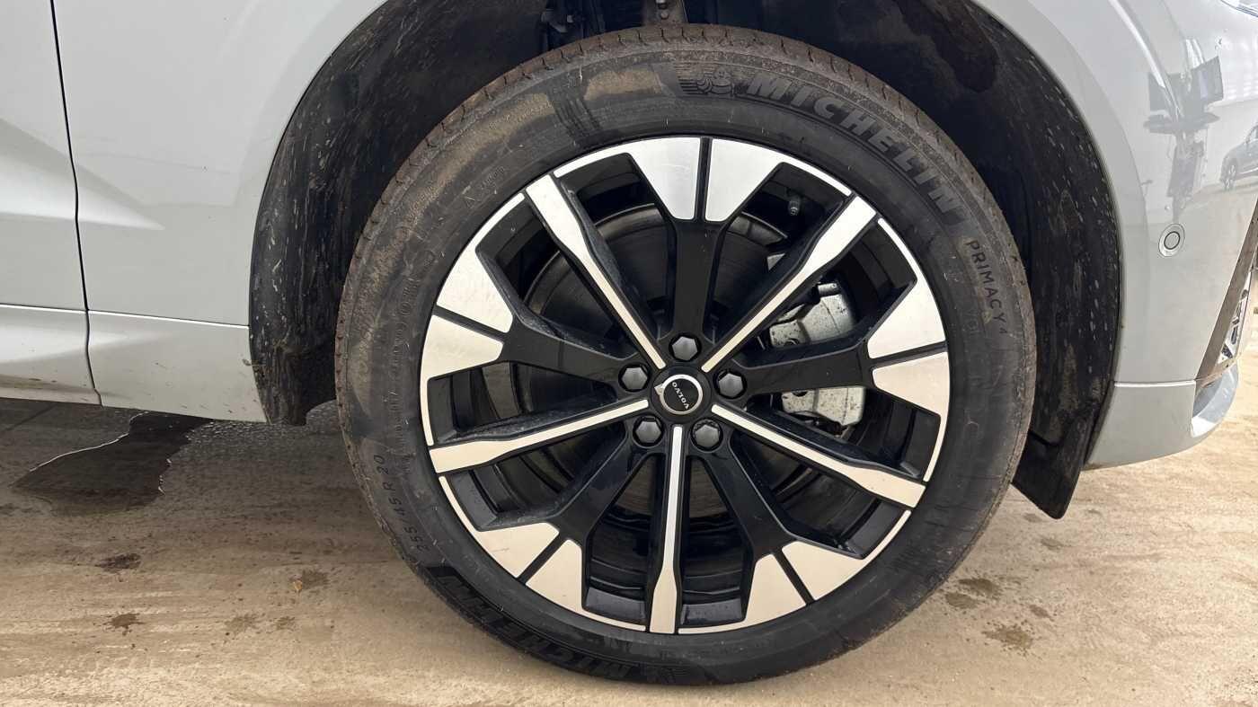 Used Volvo XC60 2025 for sale - 77564590: Photo 25