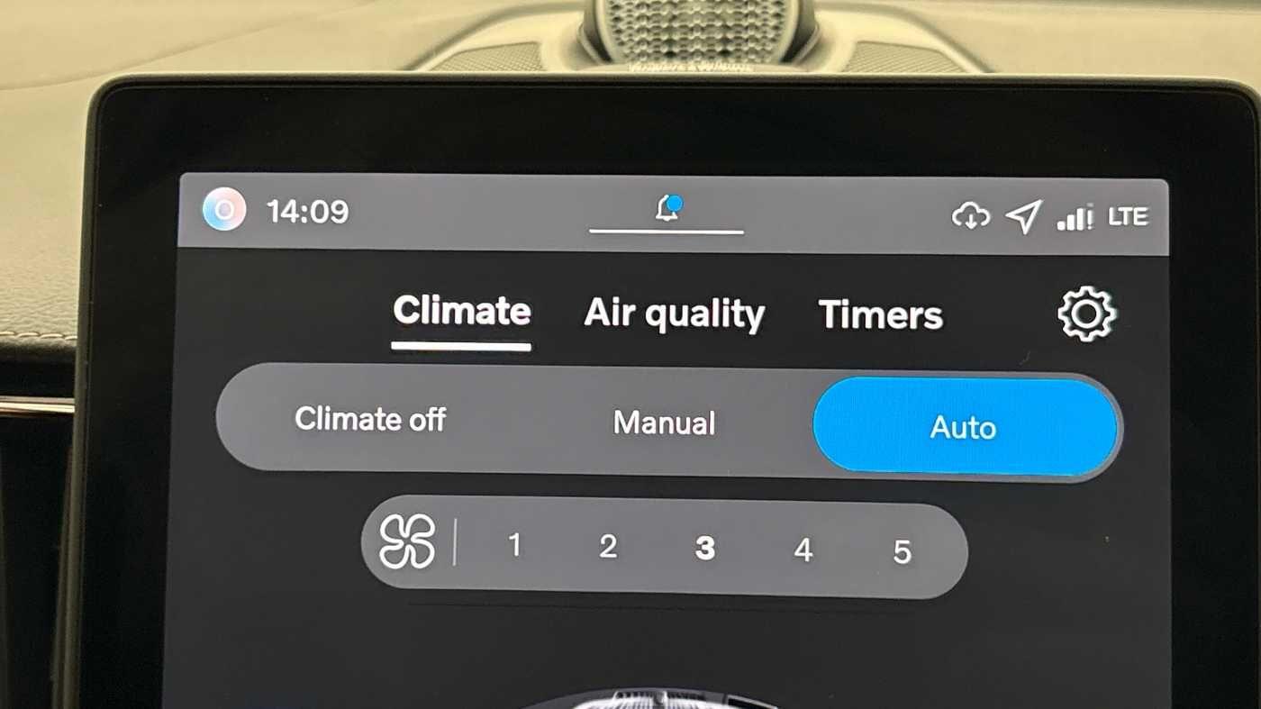 Used Volvo XC60 2025 for sale - 77564590: Photo 34