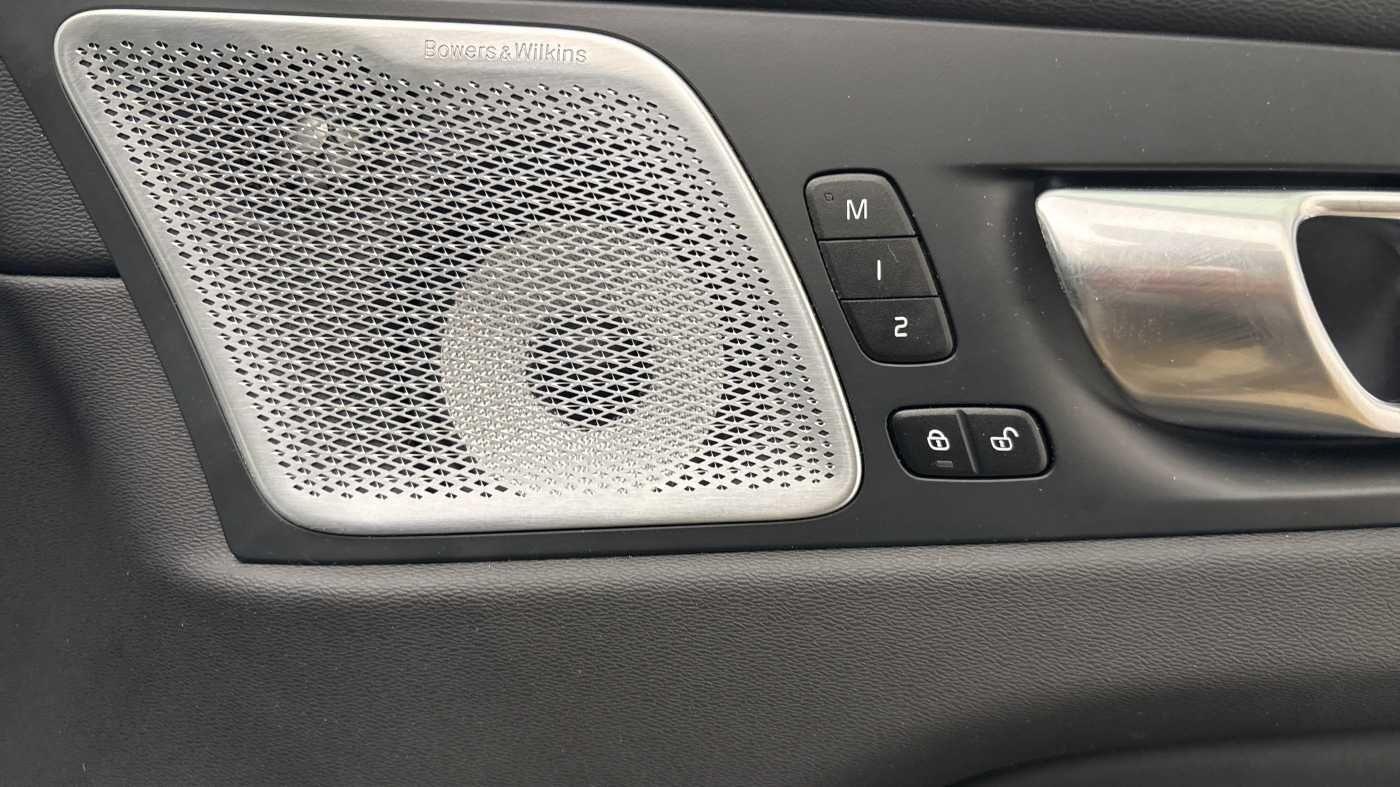 Used Volvo XC60 2025 for sale - 77564590: Photo 44