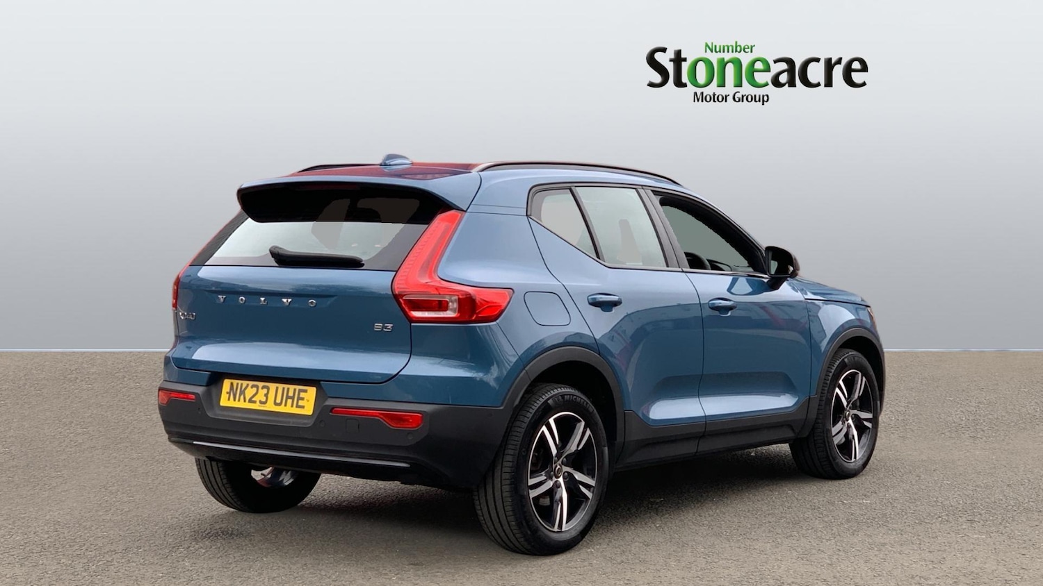 Used Volvo XC40 2023 for sale - 77625964: Photo 2