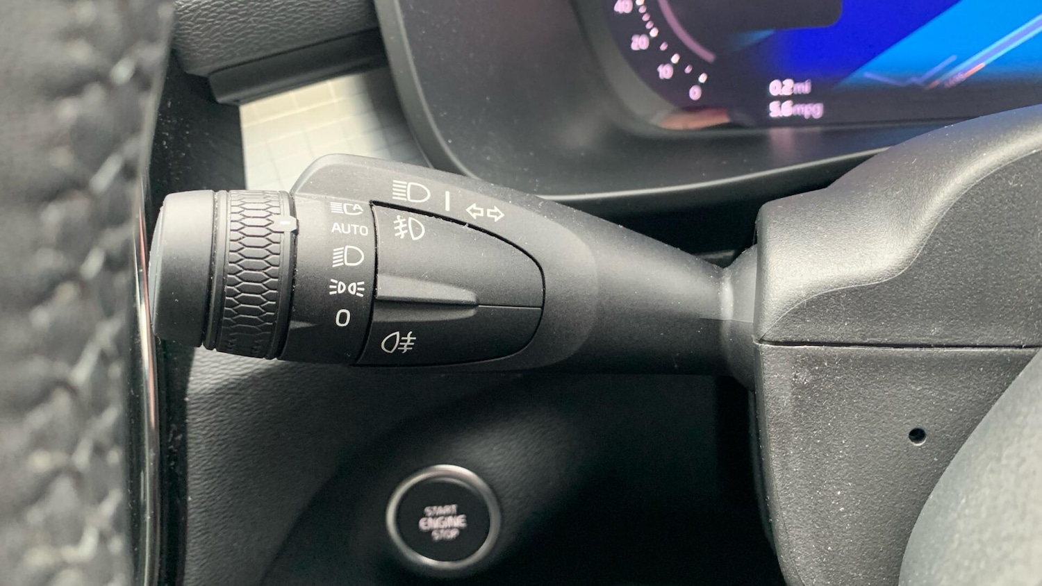 Used Volvo XC40 2023 for sale - 77625964: Photo 20